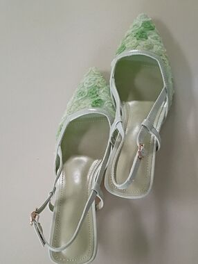 Light Green Floral Pointed Slingback Flats